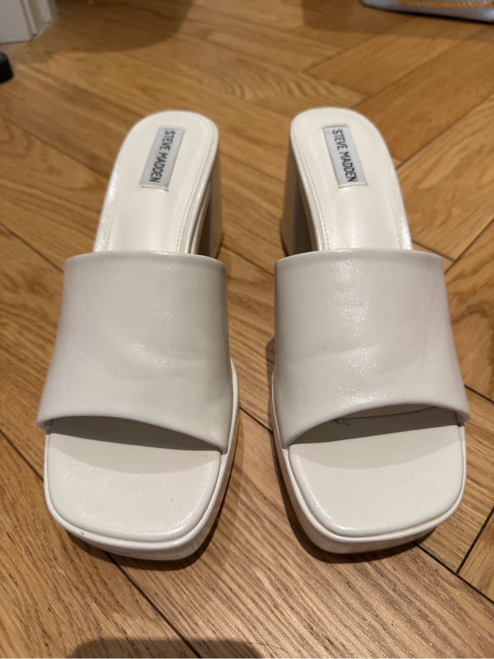 Steve Madden White Wide-Band Slide Block Heel Mules